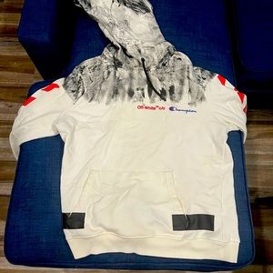 Off White/Champion Collab hoodie. Worn a few times size L but fits like a medium